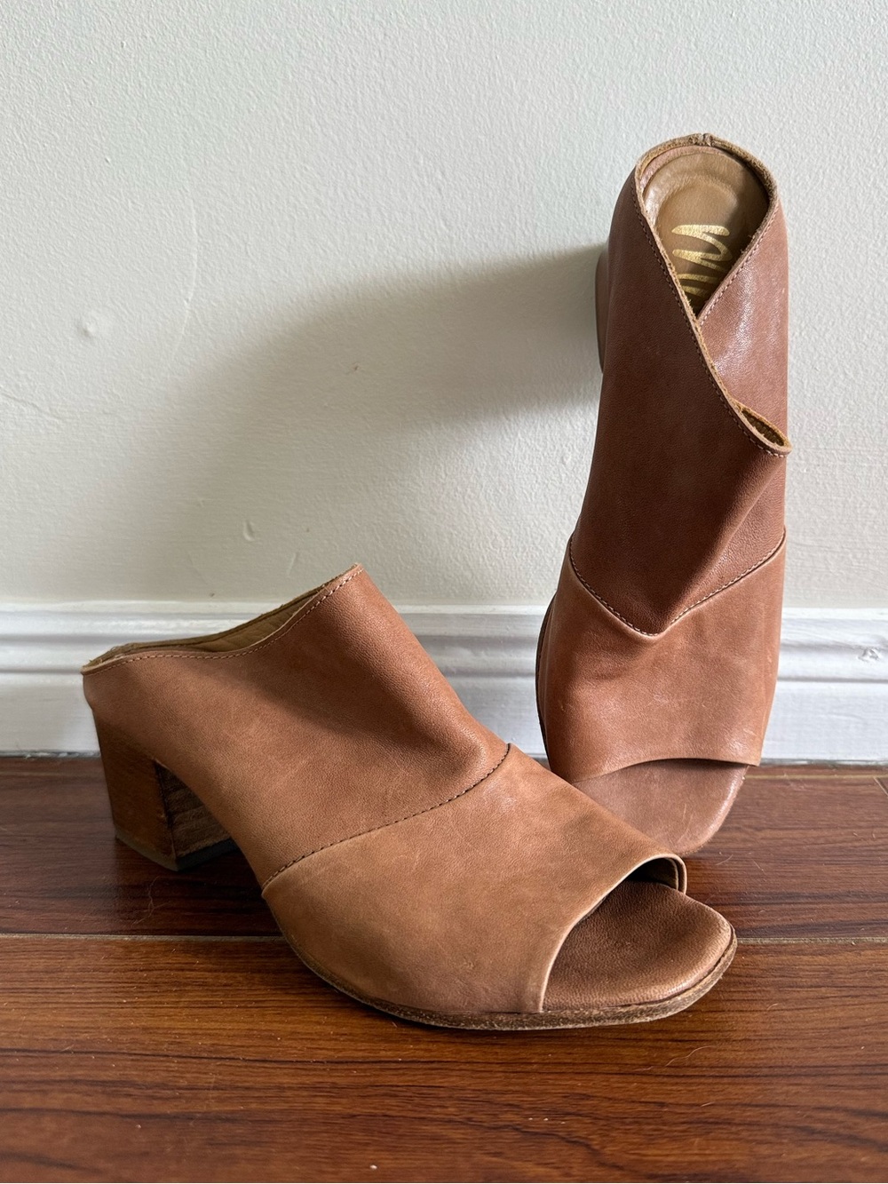 Mimosa made in Italy heeled mules sz 39